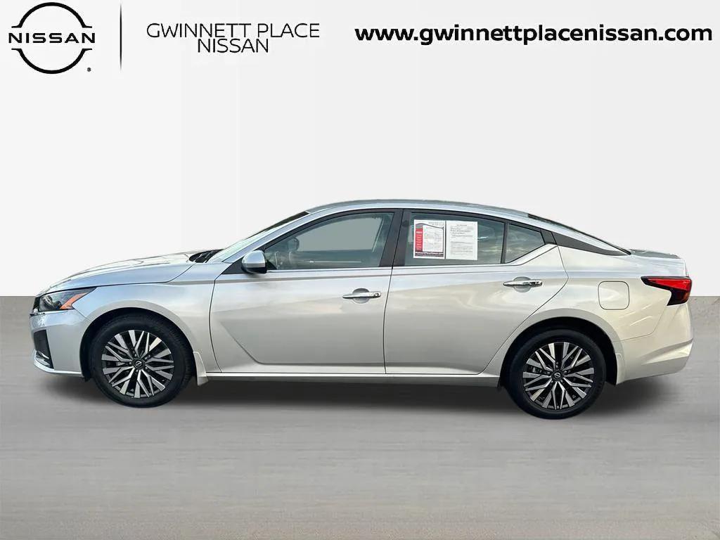 used 2023 Nissan Altima car, priced at $17,999