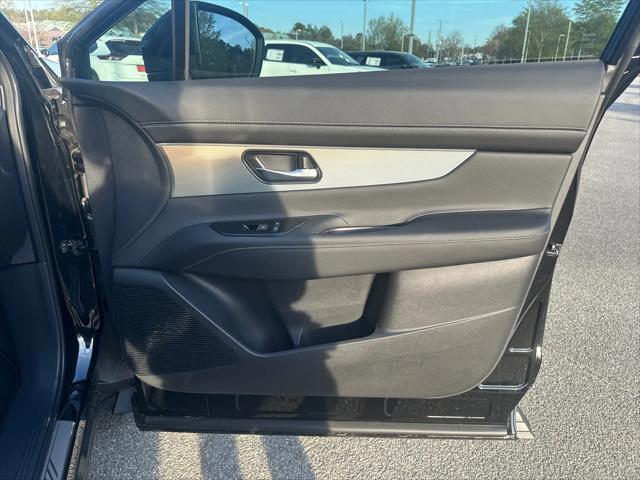new 2025 Nissan Murano car, priced at $50,000