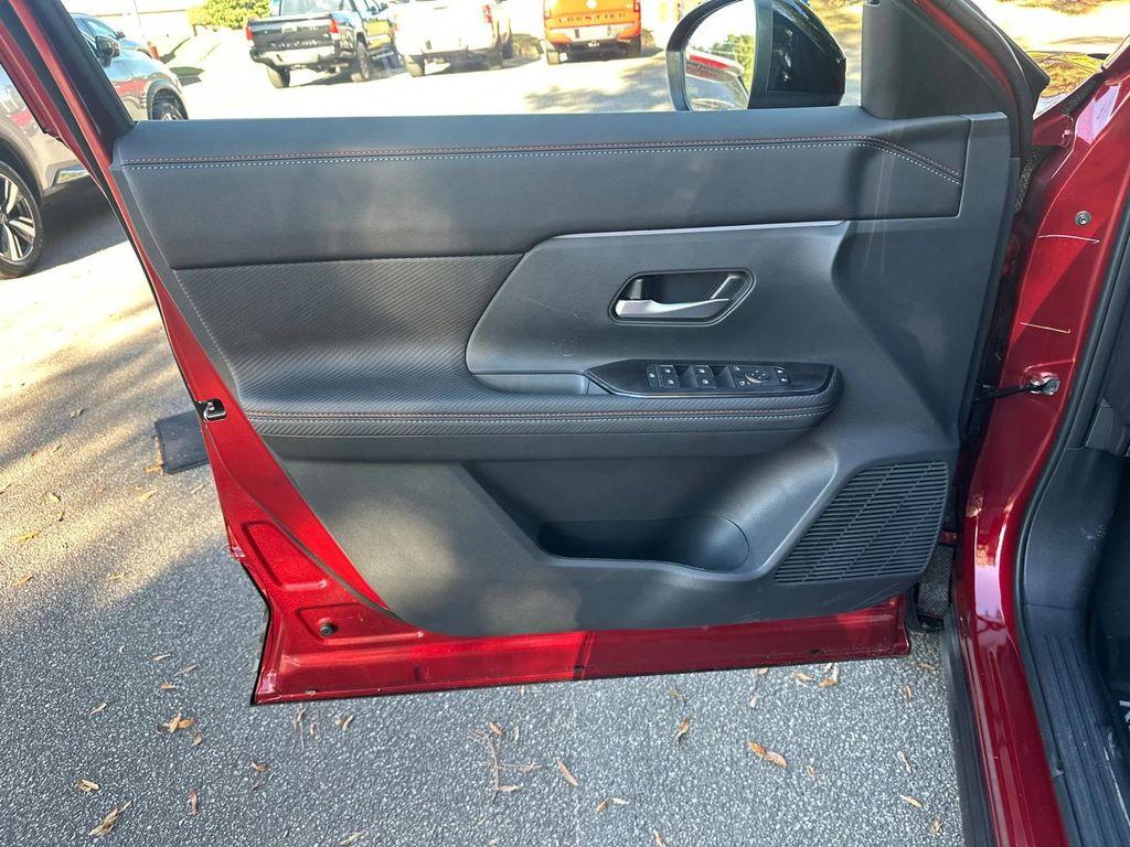 new 2026 Nissan Kicks car, priced at $29,086