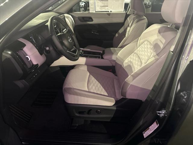 new 2025 Nissan Pathfinder car, priced at $39,721