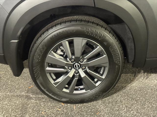new 2025 Nissan Pathfinder car, priced at $39,721