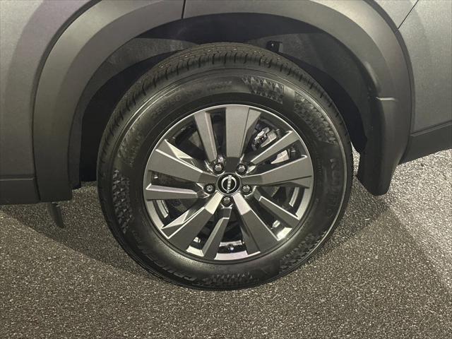 new 2025 Nissan Pathfinder car, priced at $39,721