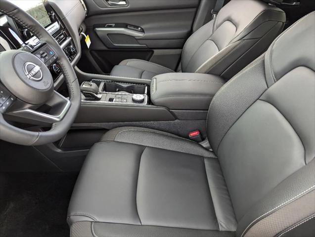 new 2025 Nissan Pathfinder car, priced at $46,487