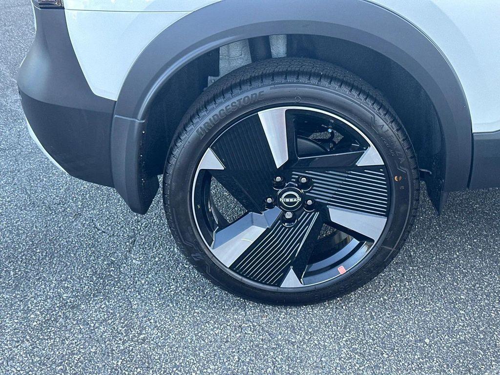 new 2026 Nissan Kicks car, priced at $29,131