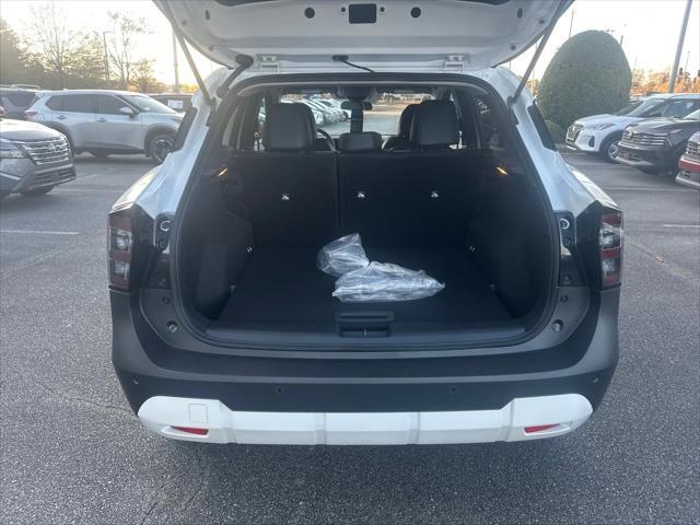 new 2025 Nissan Kicks car, priced at $27,489