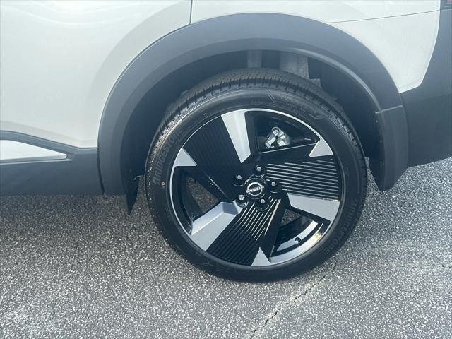 new 2025 Nissan Kicks car, priced at $27,489