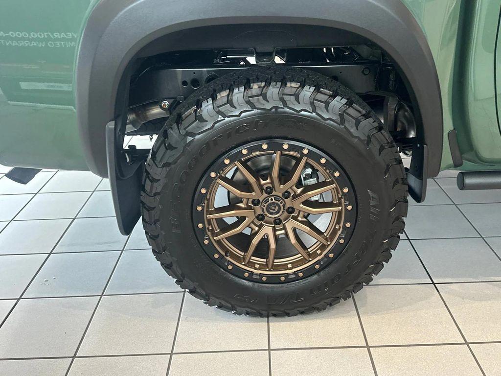 new 2025 Nissan Frontier car, priced at $43,018