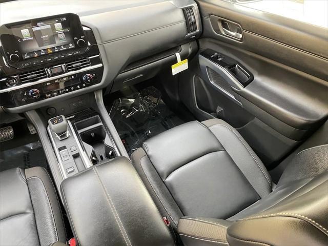 new 2025 Nissan Pathfinder car, priced at $44,720