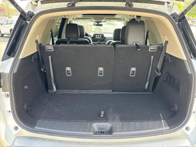 new 2025 Nissan Pathfinder car, priced at $43,720
