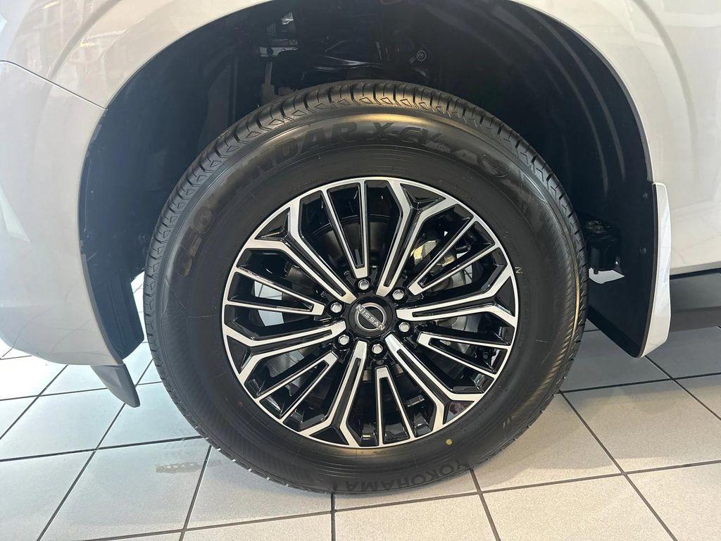 new 2025 Nissan Armada car, priced at $67,144