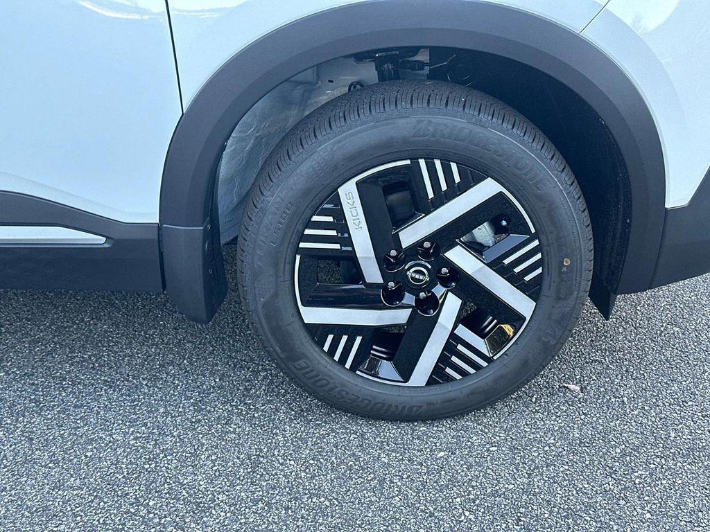 new 2026 Nissan Kicks car, priced at $26,554