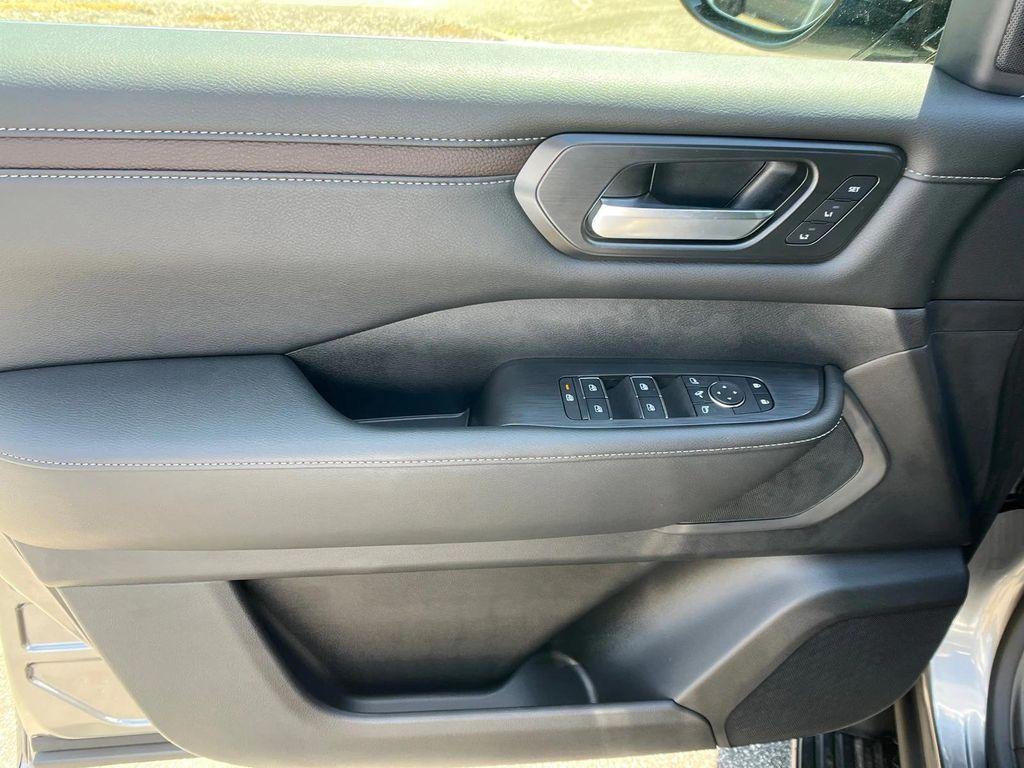 new 2025 Nissan Armada car, priced at $67,942