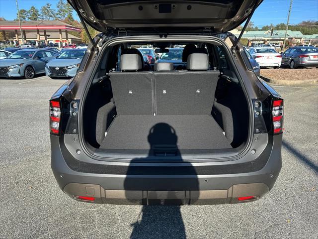 new 2025 Nissan Kicks car, priced at $28,610