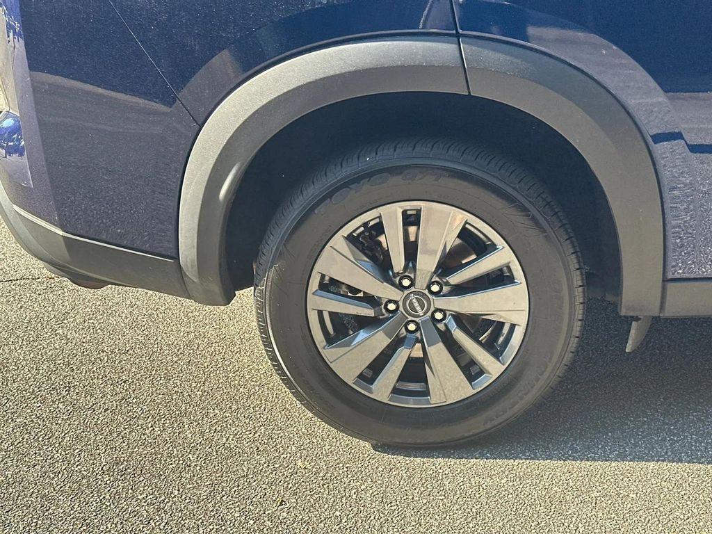 used 2024 Nissan Pathfinder car, priced at $26,111