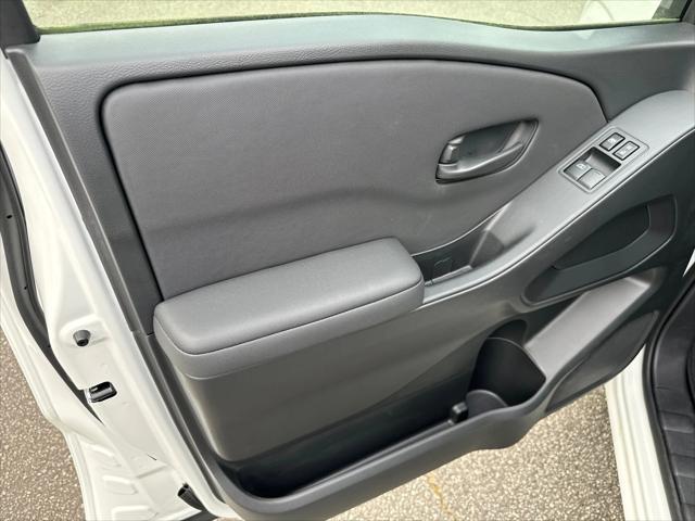 new 2024 Nissan Frontier car, priced at $33,505