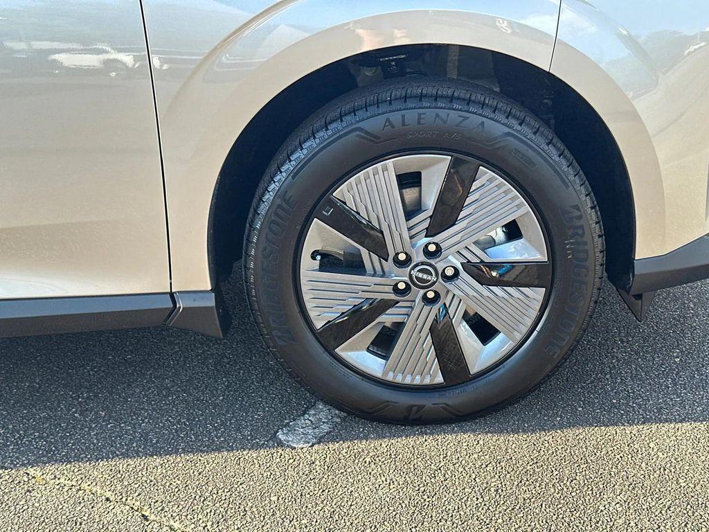 new 2025 Nissan Murano car, priced at $40,573