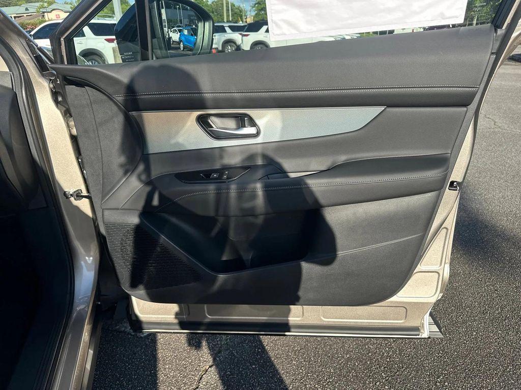 new 2025 Nissan Murano car, priced at $40,573