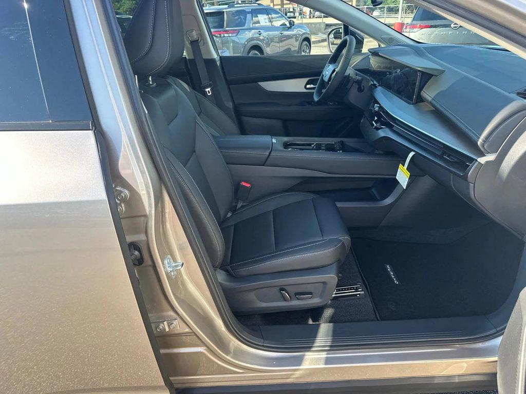 new 2025 Nissan Murano car, priced at $40,573