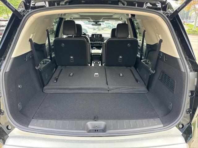 new 2025 Nissan Pathfinder car, priced at $44,339