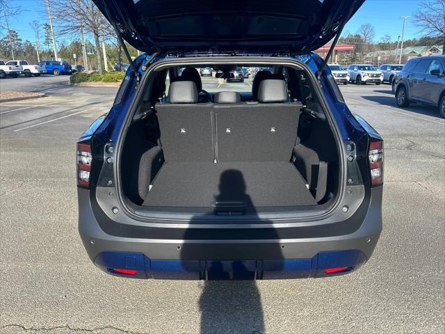new 2025 Nissan Kicks car, priced at $26,612