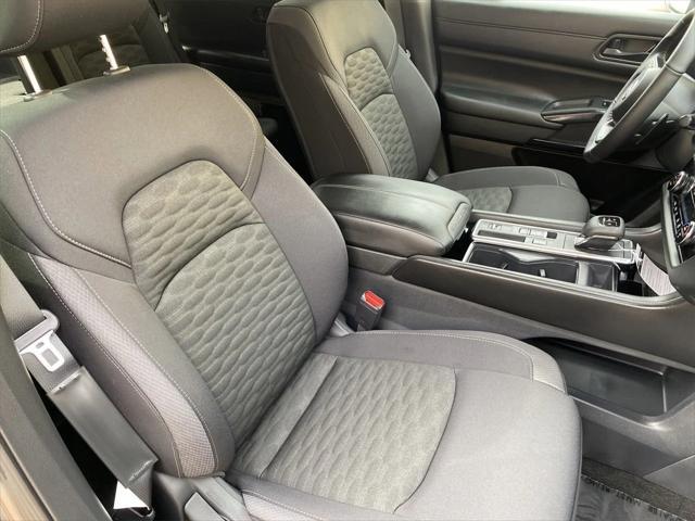 new 2025 Nissan Pathfinder car, priced at $41,234