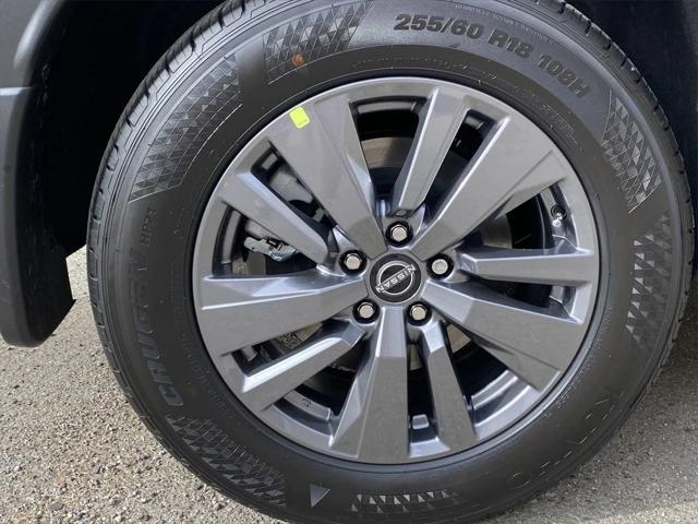 new 2025 Nissan Pathfinder car, priced at $41,234