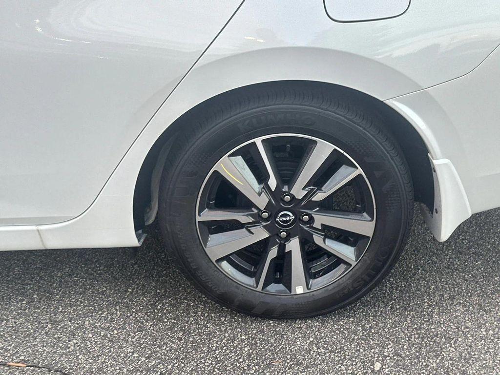 new 2025 Nissan Versa car, priced at $21,212