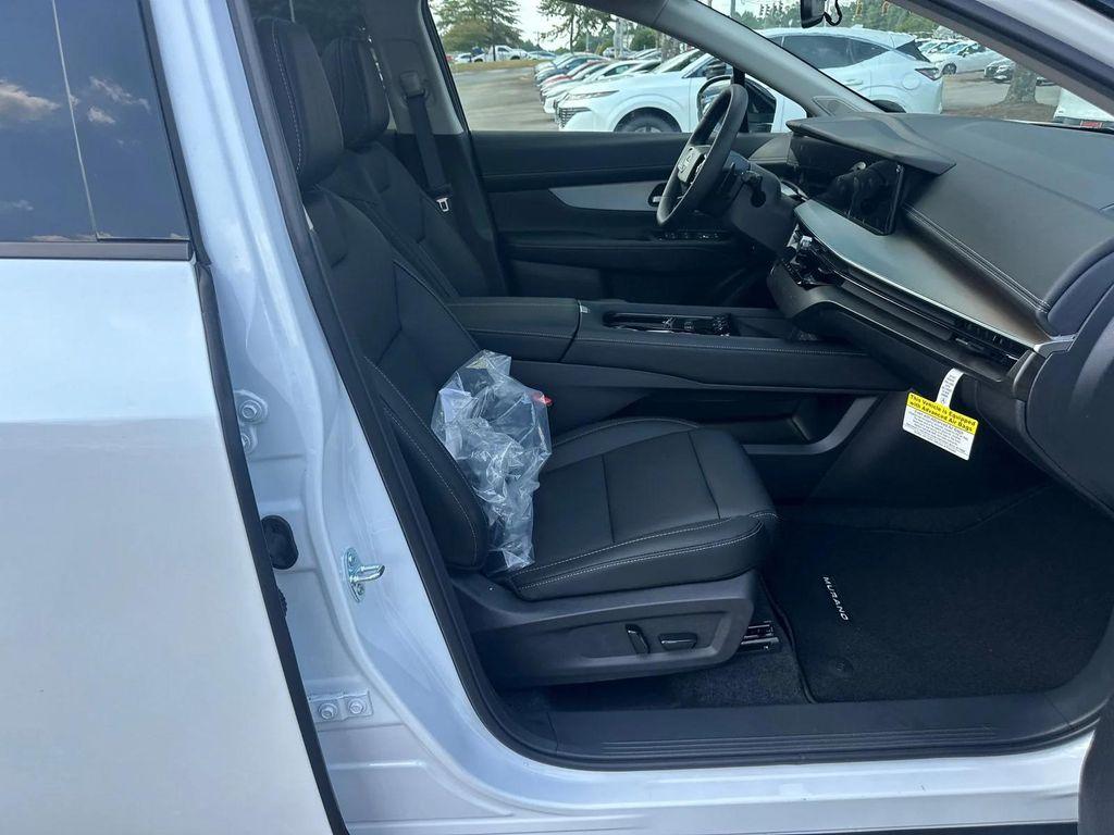 new 2025 Nissan Murano car, priced at $42,010