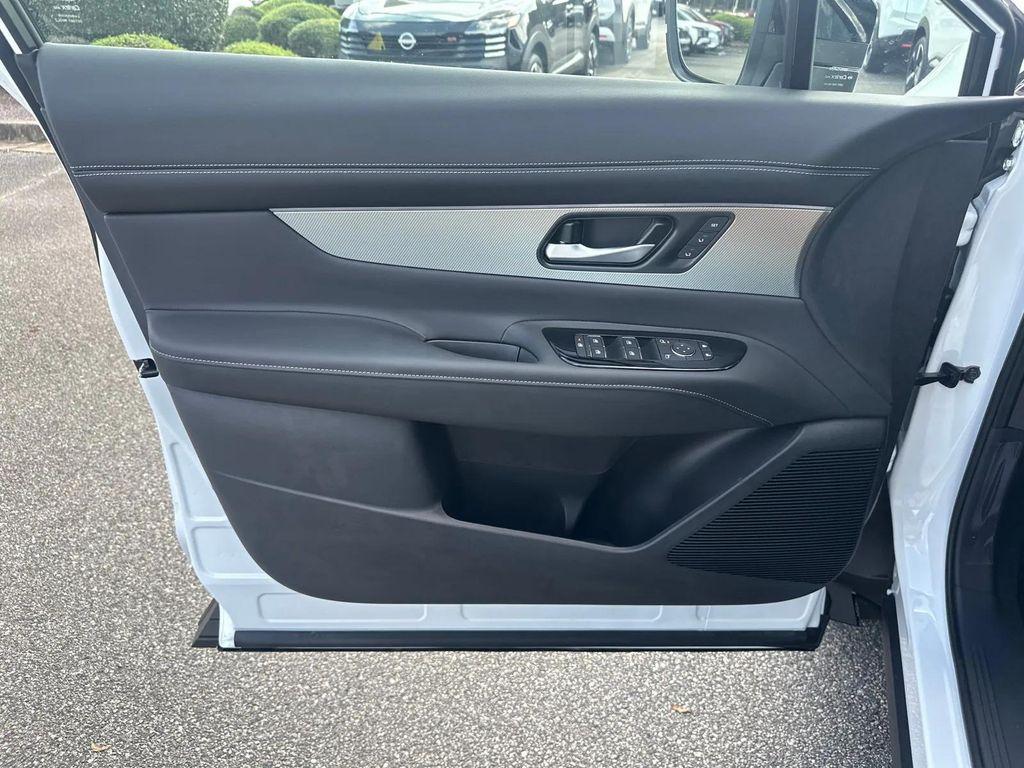 new 2025 Nissan Murano car, priced at $42,010