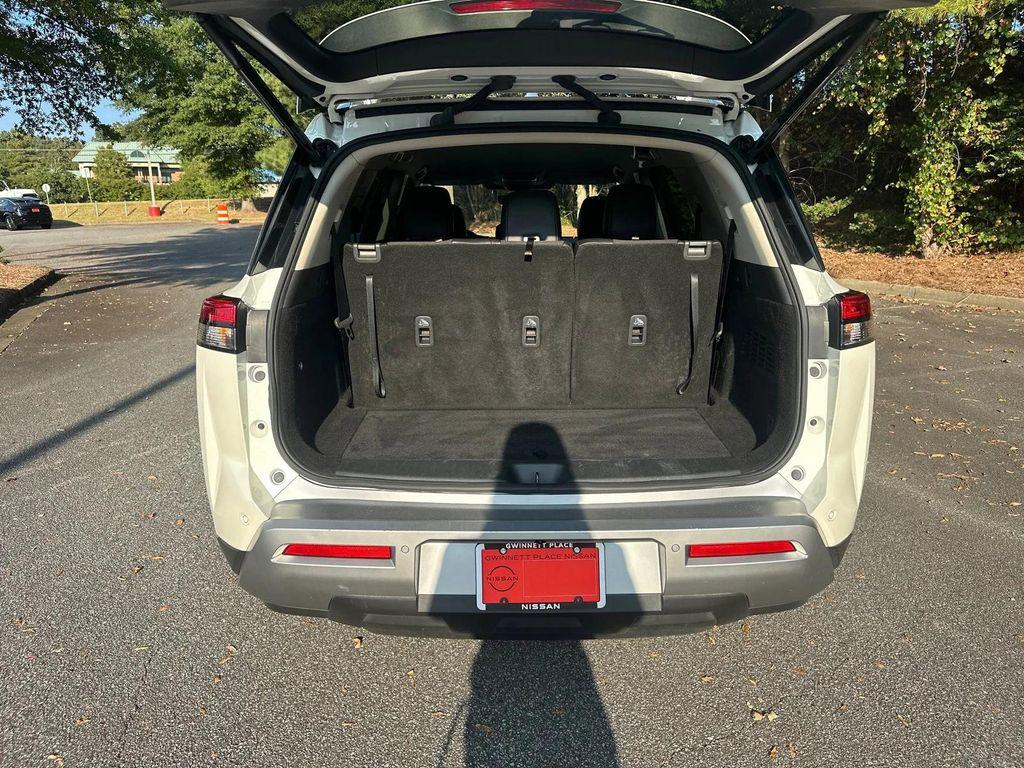 used 2023 Nissan Pathfinder car, priced at $32,999