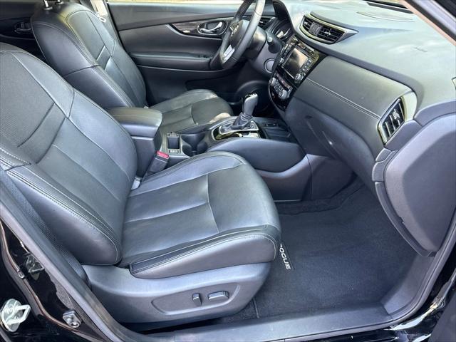 used 2020 Nissan Rogue car, priced at $19,996