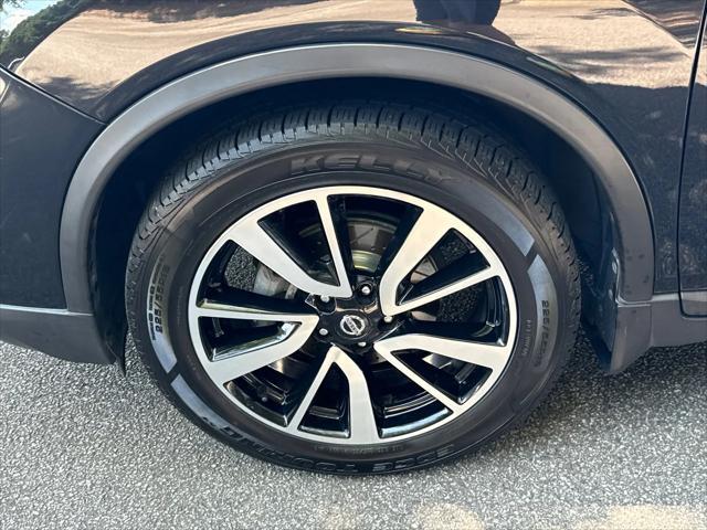 used 2020 Nissan Rogue car, priced at $19,996