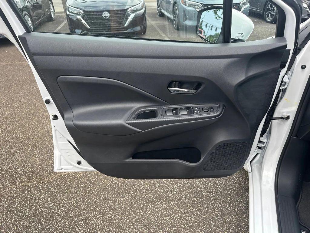 new 2025 Nissan Versa car, priced at $21,192