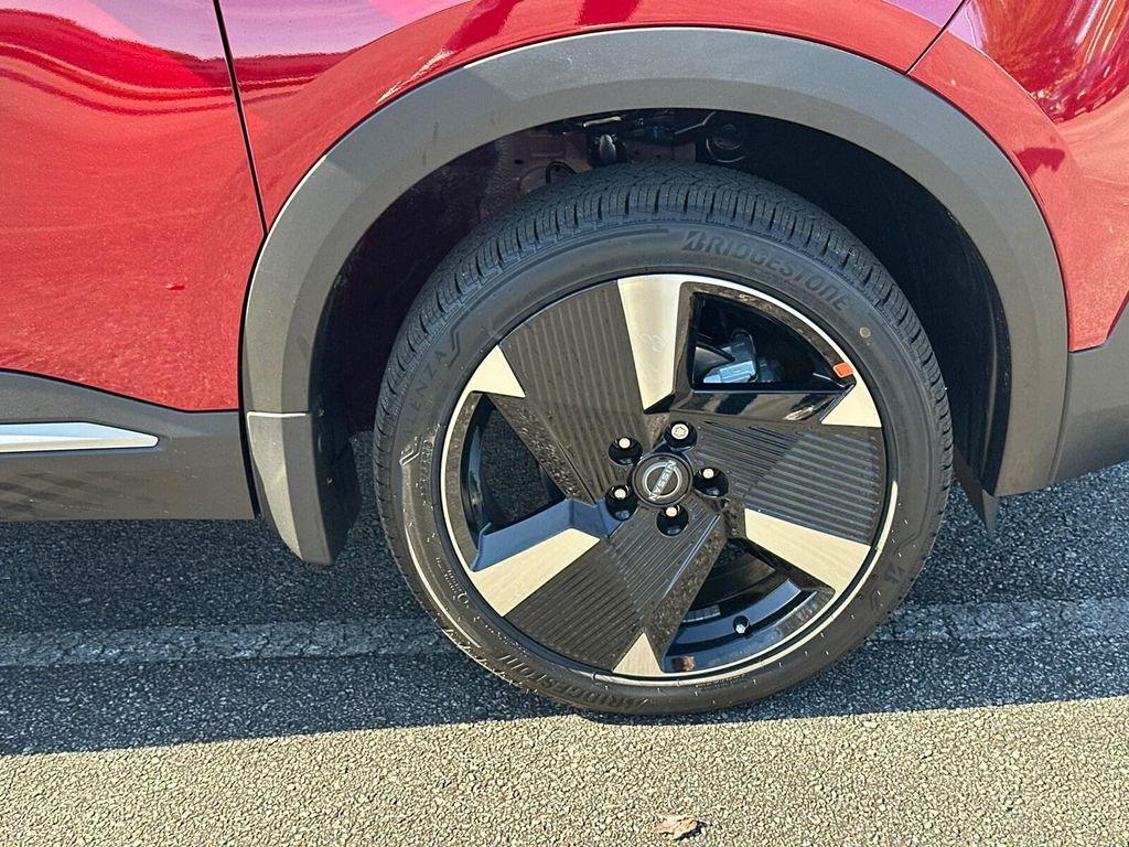 new 2026 Nissan Kicks car, priced at $29,660