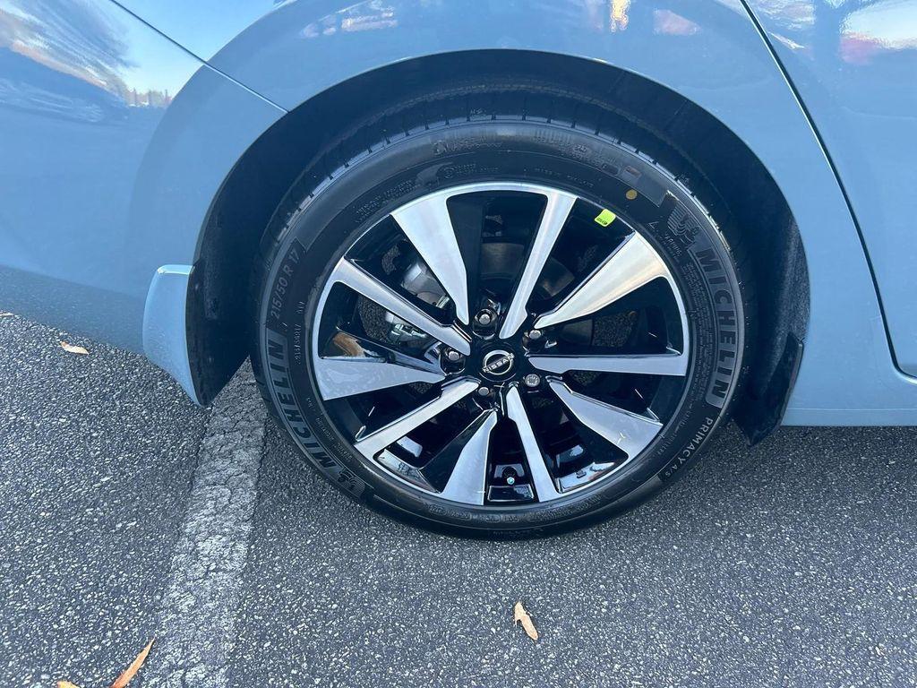 new 2025 Nissan Sentra car, priced at $25,343