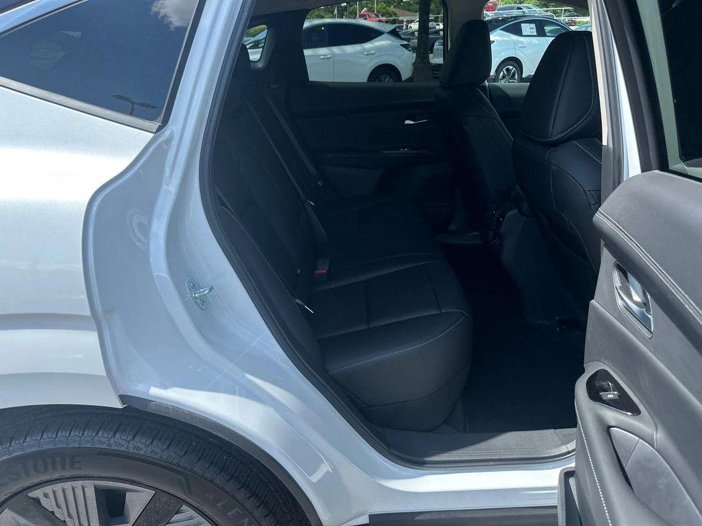 new 2025 Nissan Murano car, priced at $40,350