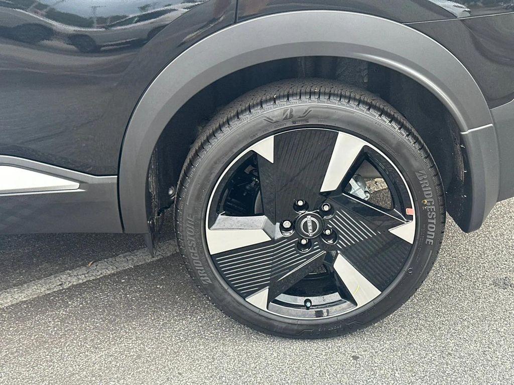 new 2026 Nissan Kicks car, priced at $26,605