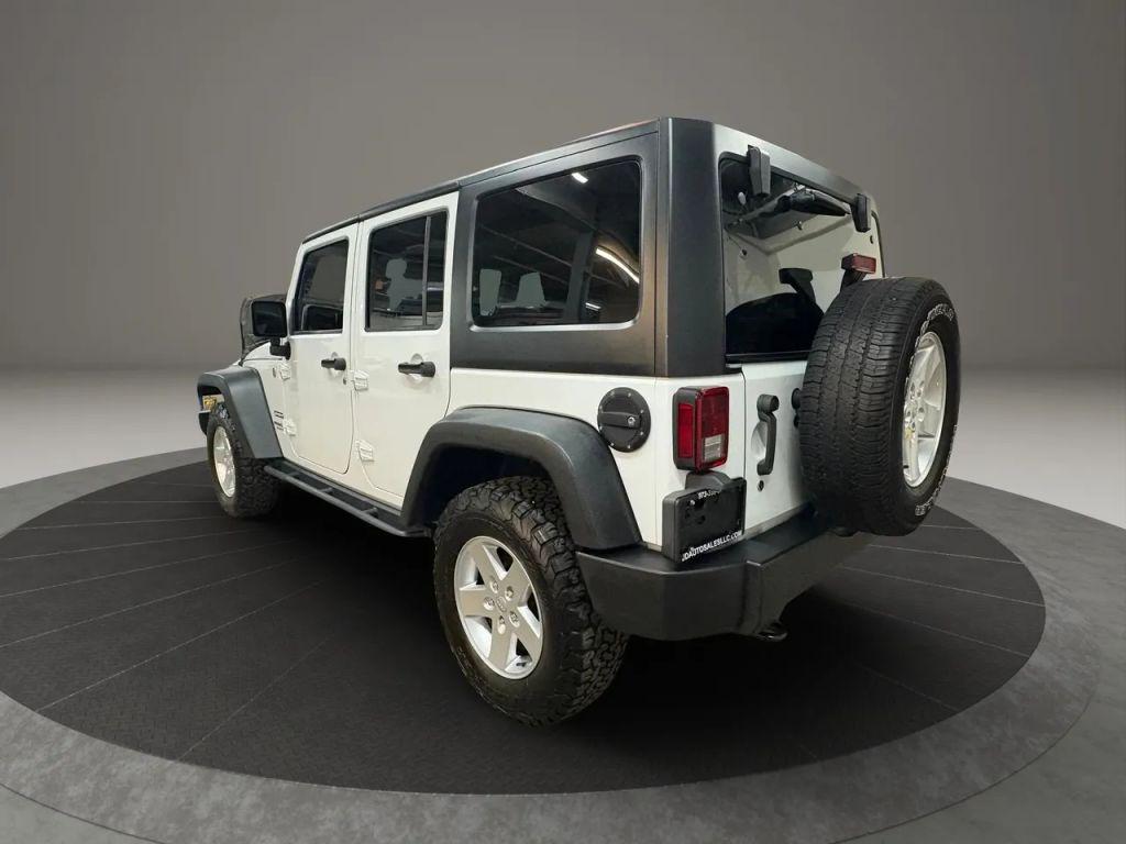 used 2015 Jeep Wrangler Unlimited car, priced at $13,885