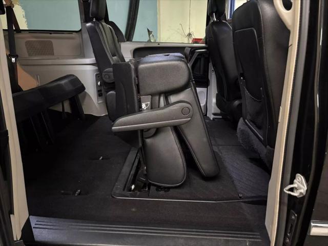 used 2016 Chrysler Town & Country car, priced at $5,885