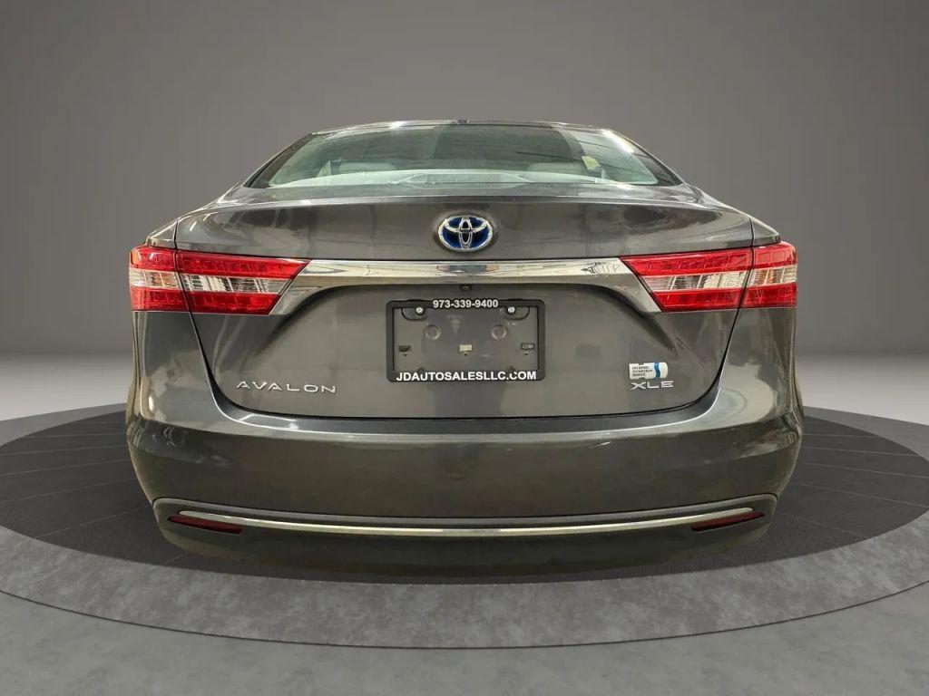used 2014 Toyota Avalon Hybrid car, priced at $10,885