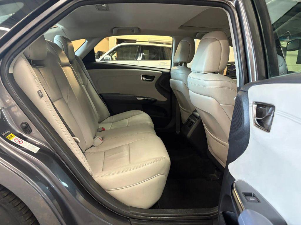 used 2014 Toyota Avalon Hybrid car, priced at $10,885