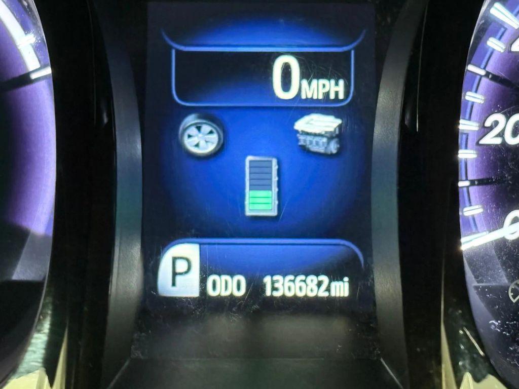 used 2014 Toyota Avalon Hybrid car, priced at $10,885