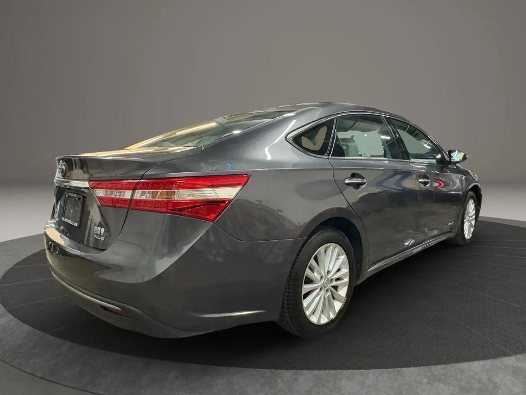 used 2014 Toyota Avalon Hybrid car, priced at $10,885