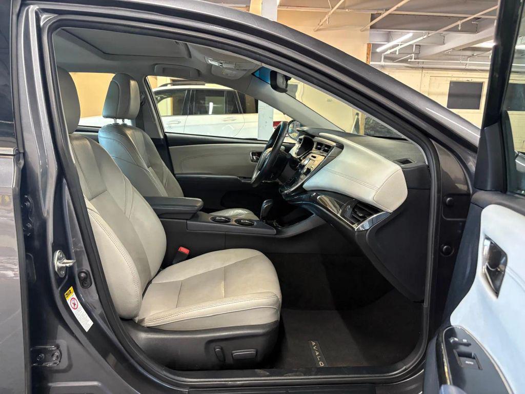 used 2014 Toyota Avalon Hybrid car, priced at $10,885