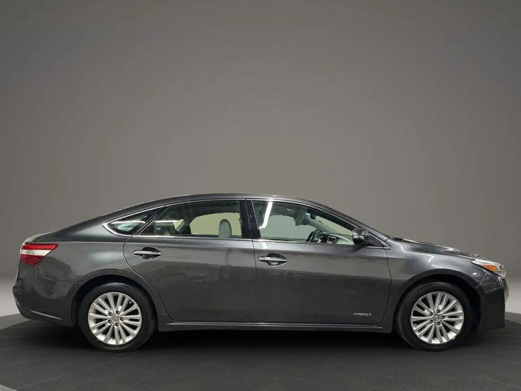 used 2014 Toyota Avalon Hybrid car, priced at $10,885