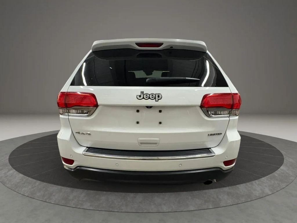 used 2015 Jeep Grand Cherokee car, priced at $9,885