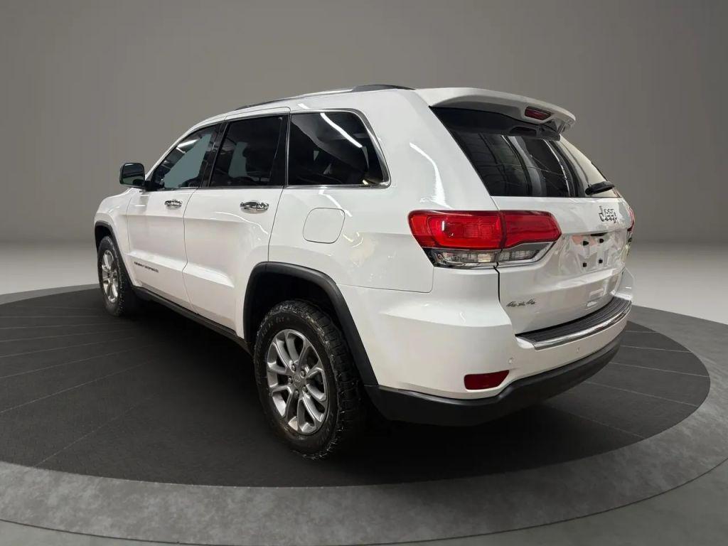 used 2015 Jeep Grand Cherokee car, priced at $9,885