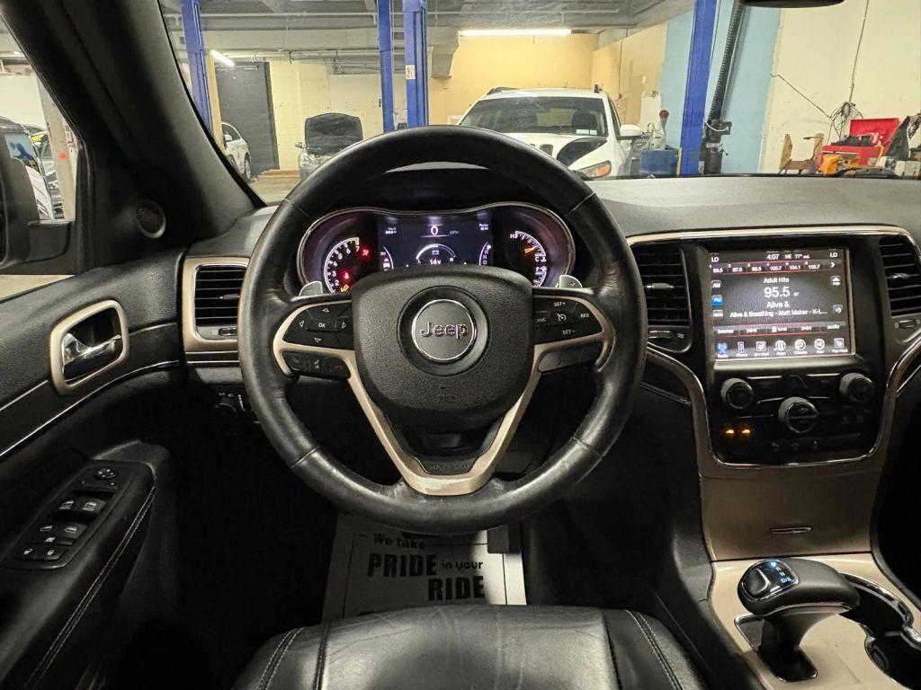 used 2015 Jeep Grand Cherokee car, priced at $9,885