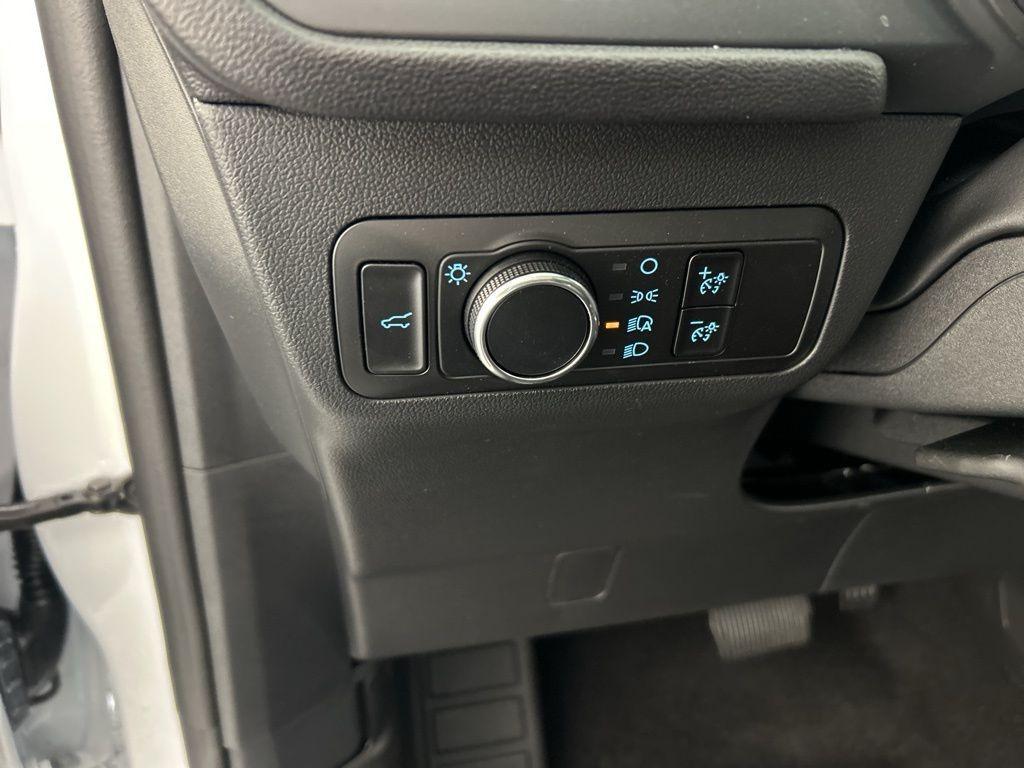 new 2025 Ford Escape car, priced at $28,823