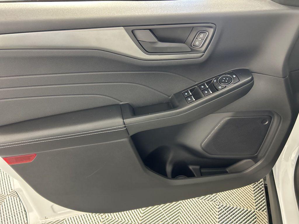 new 2025 Ford Escape car, priced at $28,823